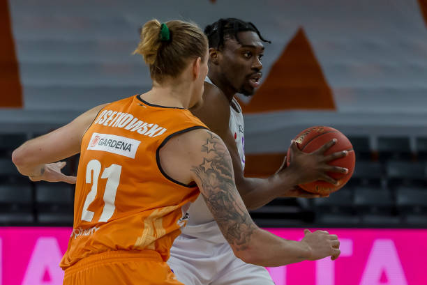 成为焦点 成为焦点