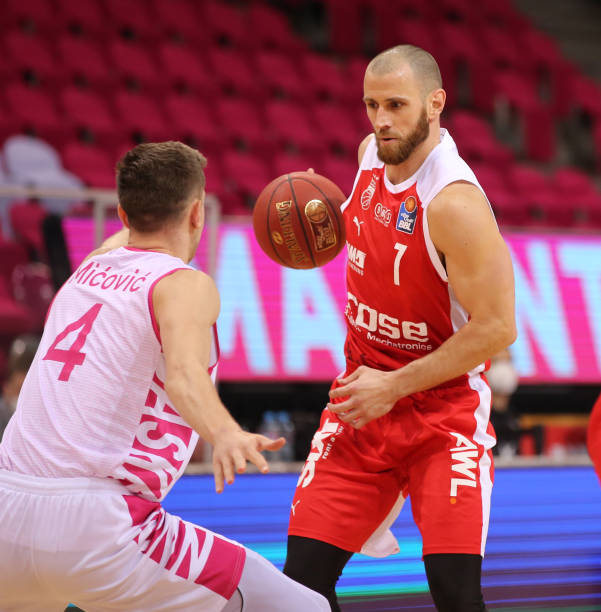 战略组合下 战略组合下