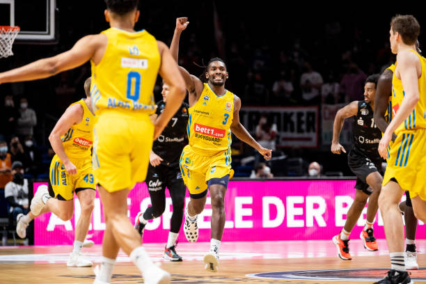 动权与比赛 动权与比赛