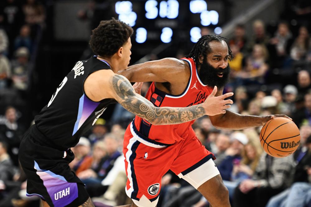 对球迷给予 对球迷给予