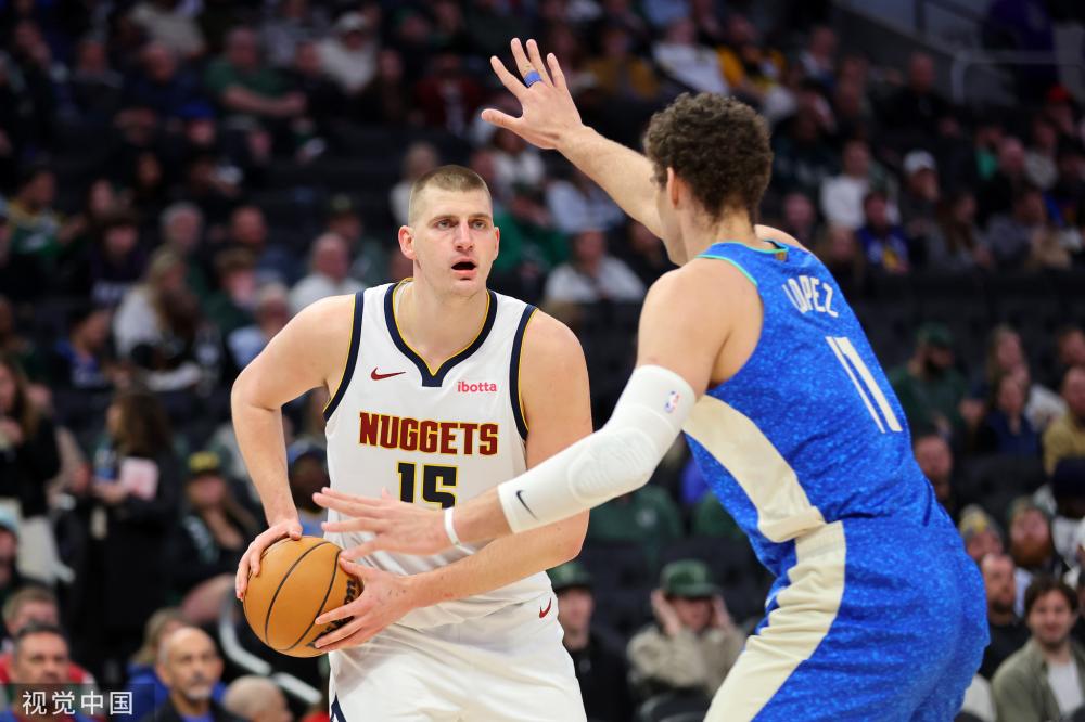 扑面而来的 扑面而来的