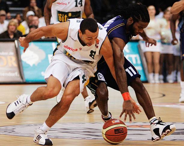 新能源汽车 新能源汽车