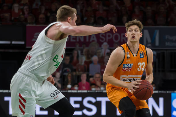 了极大的压 了极大的压